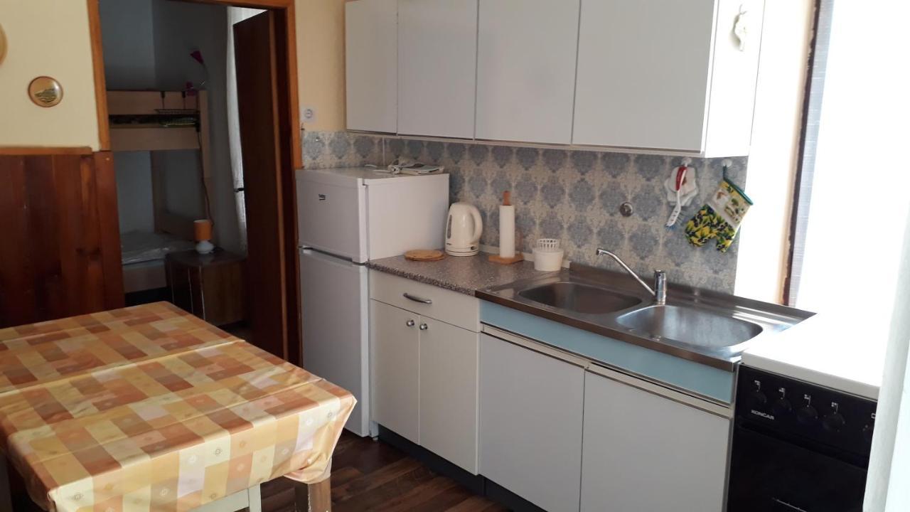 Вилла Peaceful Old House Бовец Экстерьер фото